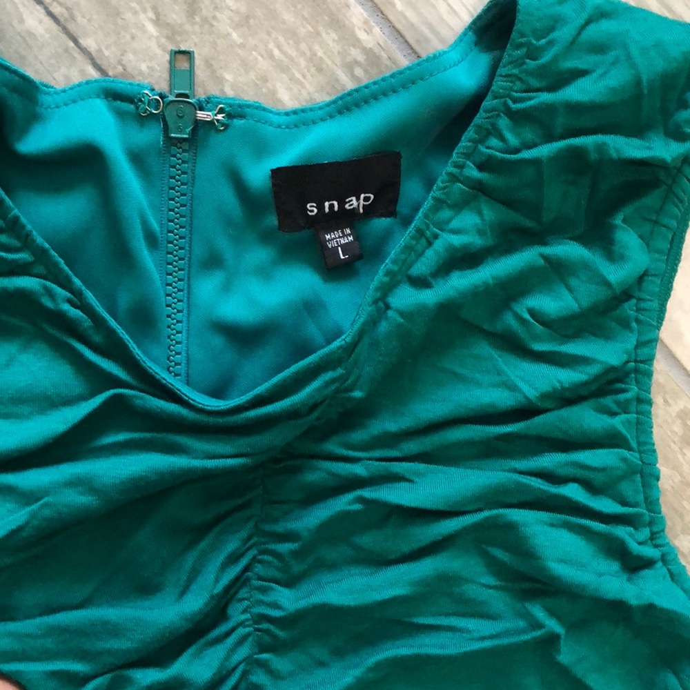 🎁☄️SNAP ROUCHED DRESS 👗 - Picture 5 of 6